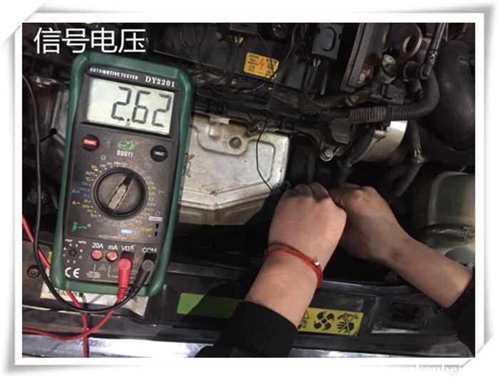 北京mini发动机故障灯亮更换前氧传感器维修