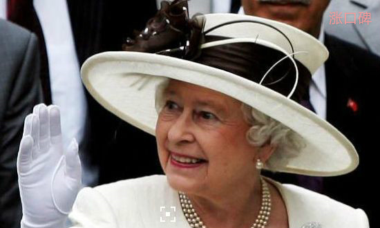 英历史上最长王室婚姻 英国女王伉俪结婚70周年纪念日
